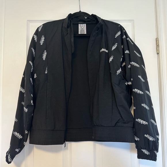 Women’s small adidas wind jacket - Picture 3 of 4